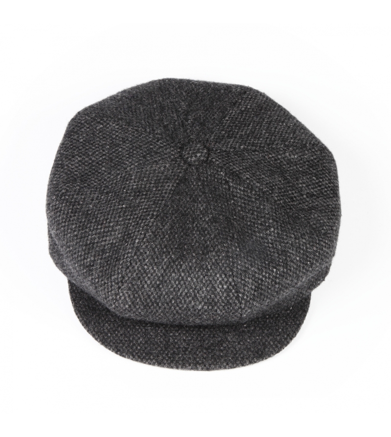 grey newsboy cap