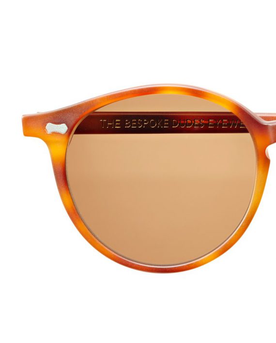 Italian Eyewear - 'Cran': Matte Classic Tortoise Sunglasses with Tobacco Lenses - Image 4