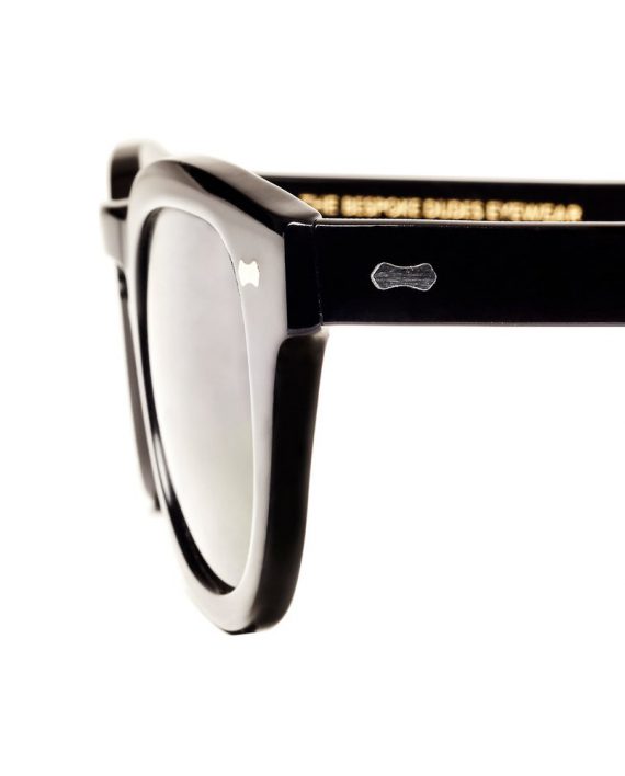 Italian Eyewear - 'Donegal': Black Acetate Frame Sunglasses with Bottle Green Lenses - Image 3