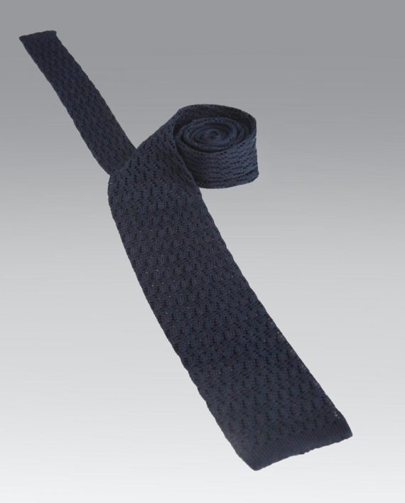 Crochet Silk Knit Tie in Navy - Image 2