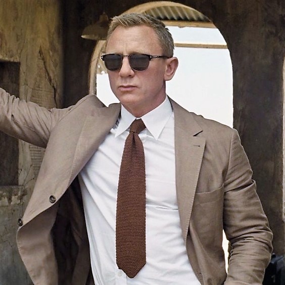 SPECTRE-Tom-Ford-Knit-Tie-Brunello-Cucinelli-Blazer