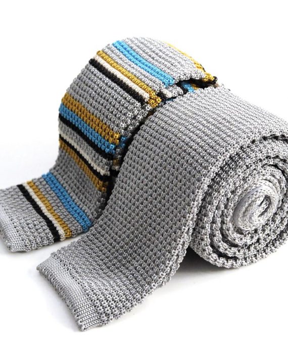 Plain Silk Knitted Tie in Light Grey - Image 5