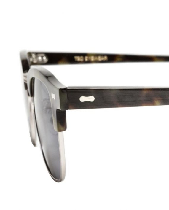 Italian Eyewear – 'Tartan' Green Tortoise Shell Acetate & Metal Frame Sunglasses with Gradient Grey Lenses - Image 4