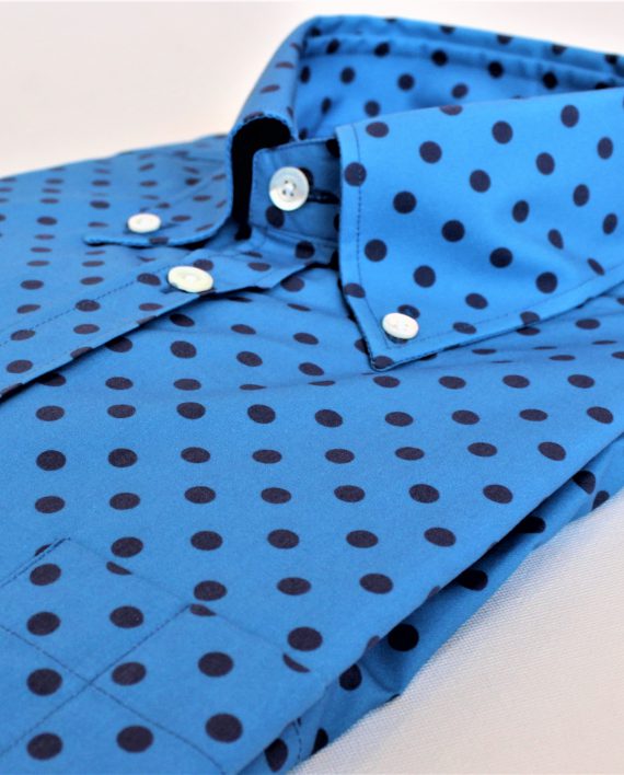 Men's Polka Dot Print Button Down Shirt in Azzurro & Navy Blue - Image 2