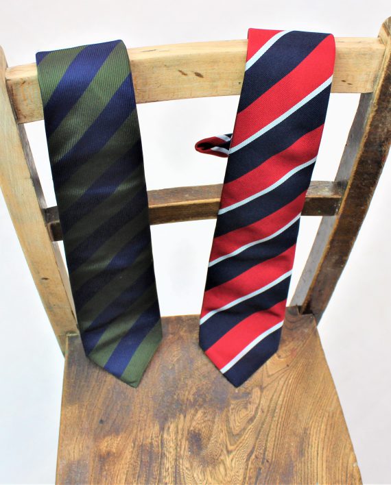 Silk Woven Stripe Repp Tie in Navy & Green - Image 5